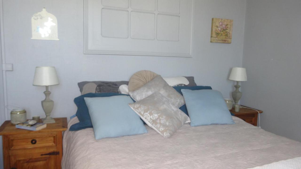 Le Compostelle Chic, Charme, Confort, Cocooning 80 M² Saint-Léonard-de-Noblat Exterior foto